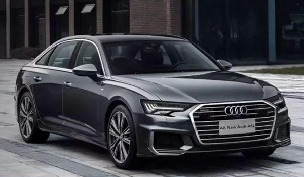 奧迪A6L裝貼納爾PPF隱形車衣，劃痕全消失