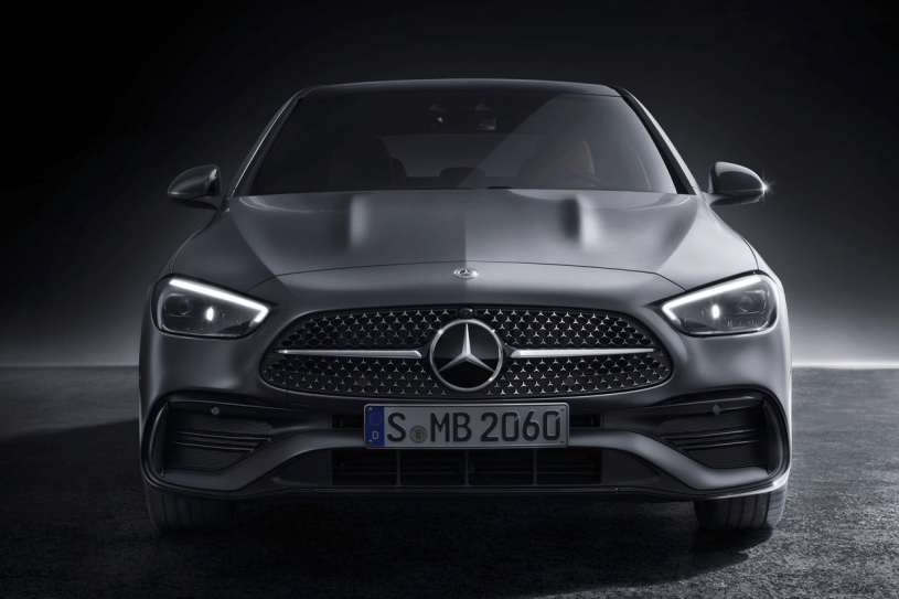 奔馳C級(jí)貼納爾PPF隱形車衣，狂野與優(yōu)雅并存