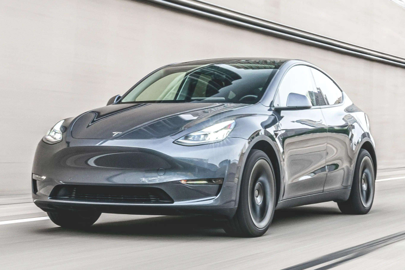 特斯拉Model Y貼納爾PPF隱形車衣，愛車的安全護盾