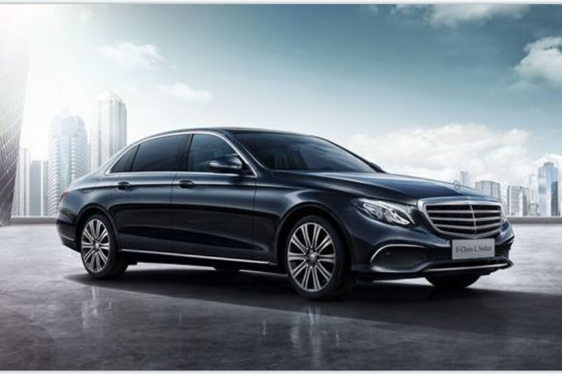 奔馳E300L貼納爾隱形車衣，漆面保護(hù)不在話下